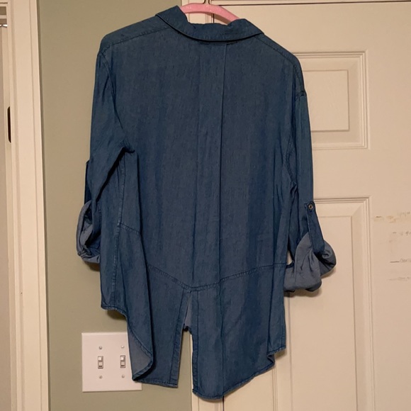 Karlie high low chambray button down - Picture 3 of 7
